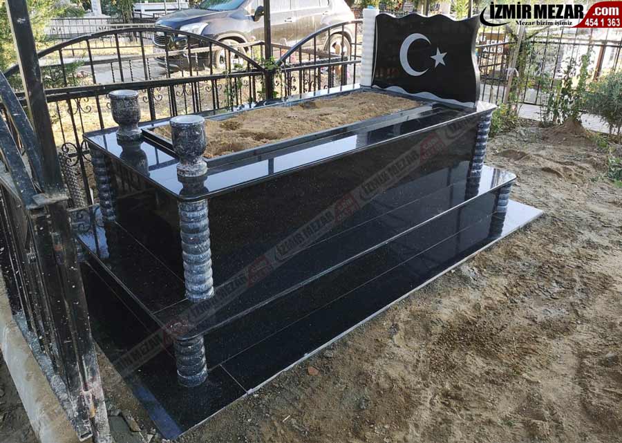 Bayraklı Şehit Mezar Modeli - İzmir mezar