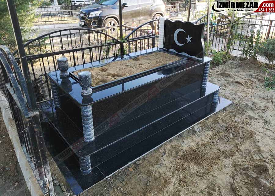 Bayraklı Şehit Mezar Modeli - İzmir mezar
