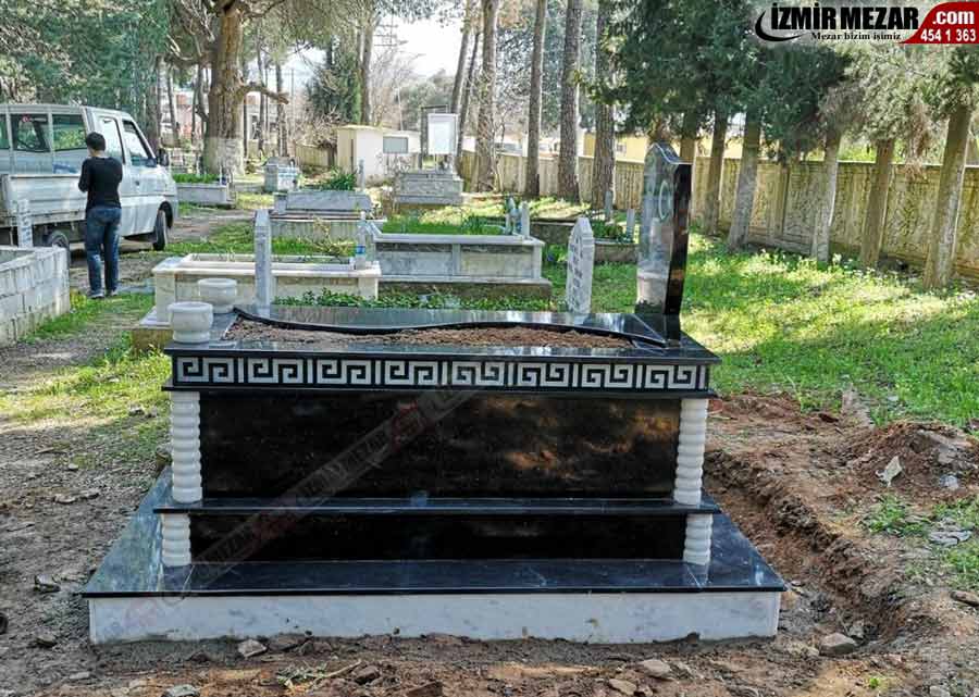 Selimiye mezar yapımı